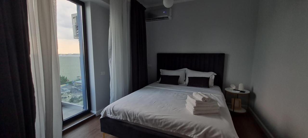 Golden Mirage Sunset Apartment Mamaia Exteriér fotografie